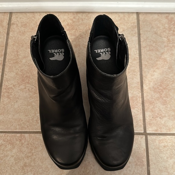 SOREL wedge boots black leather size 7 - Picture 4 of 5